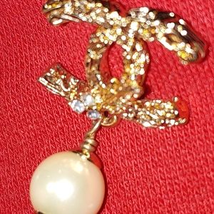 Chanel Crystal Pearl CC Drop Earrings Gold